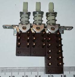 není skladem - IZOSTAT - sada 3x nezávislý