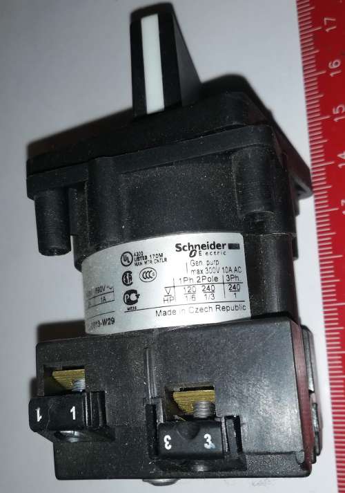 přepínač K1B006TLH