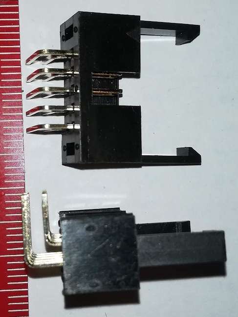 KLS1-202E-10-R-B  2.54mm Pitch Box Header Connector With Latch 10pin .. balení 20ks za 95Kč