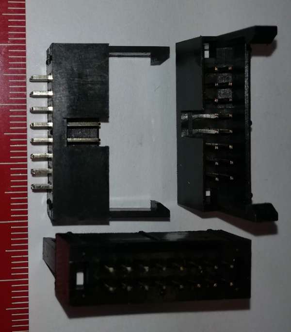 KLS1-202E-16-S-B  2.54mm Pitch Box Header Connector With Latch .. balení pláto 54ks za 150Kč