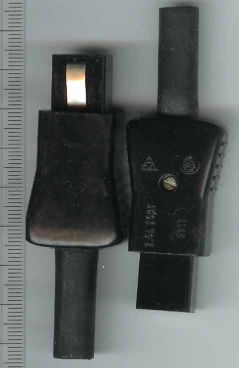 581321 - síťový konektor 2,5A 250V