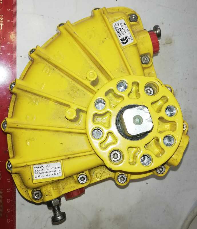 Kinetrol 070-100 - pneumatic actuator  .. cena na dotaz / price on request