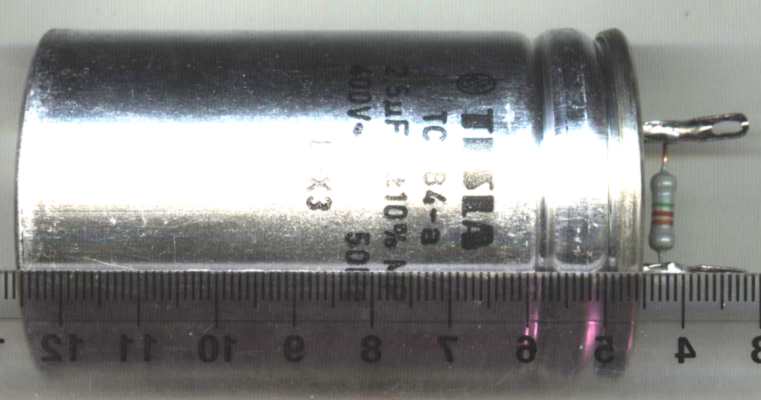 TC684a   - 2,5uF 400V 50Hz pájený