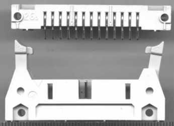 PSL26W - 26 pin - 2,54mm - vývody 90°..  balení 25ks za 100Kč