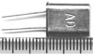 krystal-310 - krystal 3,93216 MHz - HC49/U