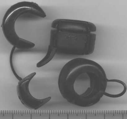 plastová průchodka pro kabely PG 7R7  .. balení 100ks za 100Kč