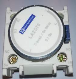 LA2DT0 - TeSys D Series ON Delay Pneumatic Timer, Range 0.1 → 3s, NO/NC Contacts DP .. cena na dotaz / price on request