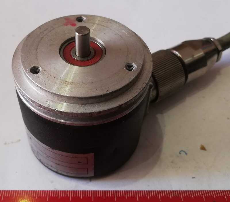 Inkrementální rotační snímač  LARM   , nečitelný štítek (001)