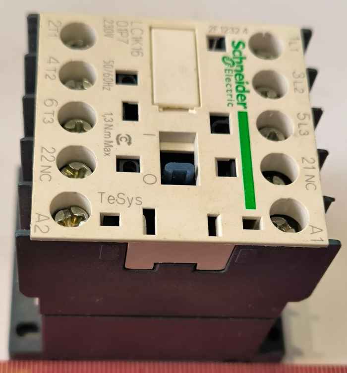 SCHNEIDER Stykač LC1K1601P7 230VAC  .. cena na dotaz / price on request