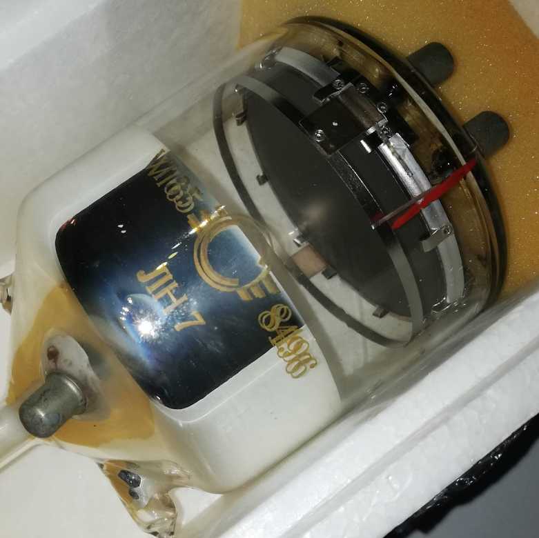 Potenciáloskop LN7 - radarová paměťová elektronka  - Потенциалоскоп ЛН-7 .. cena na dotaz / price on request