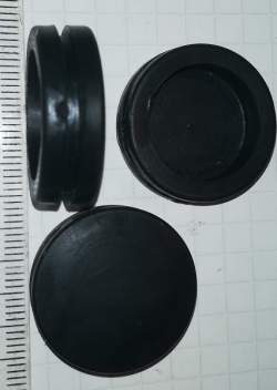 LPR2505 - cover for holes 25.5/8mm.. balení 100ks za 80Kč