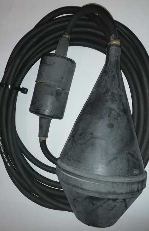 Plovákový spínač hladiny LR02IS