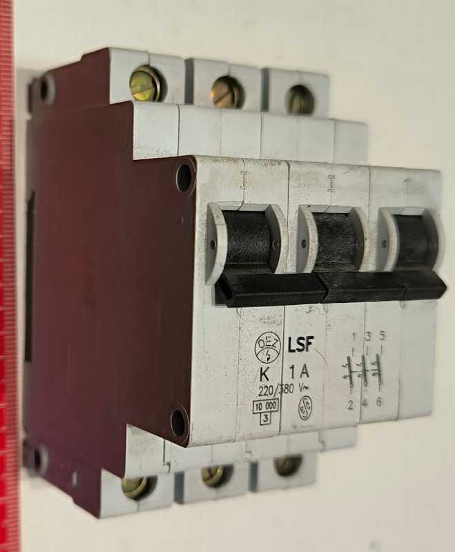 jistič OEZ LSF K 1A -  3pol.
