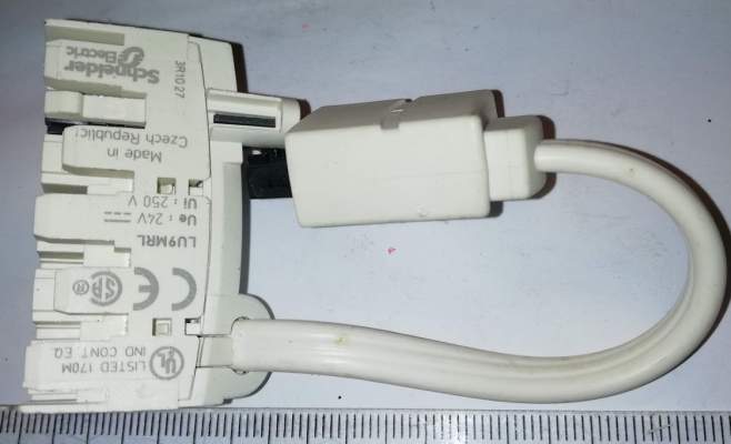 LU9MRC  - Pre-wired connection , TeSys U ..  cena na dotaz / price on request