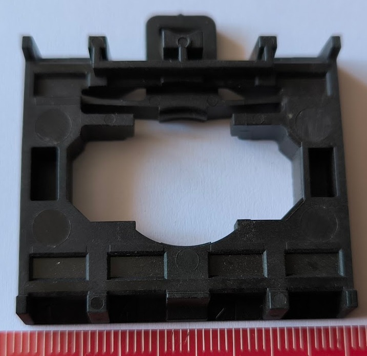 M22-A4 - spojovací díl