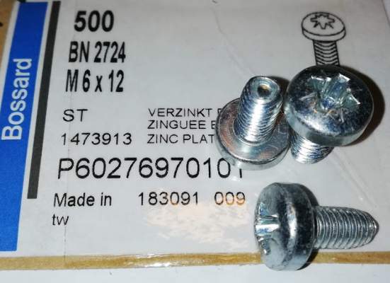 M6x12 BN2724  šroub, křížová hlava, zinkovaný.. balení 500ks za 150 Kč