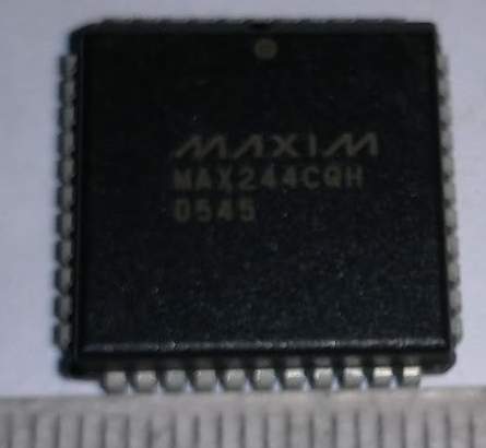 MAX244CQH - +5V-Powered, Multichannel RS-232 Drivers/Receivers .. cena na dotaz / price on request