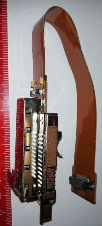 MOLEX-1065012000 - Cable Assembly Rectangular 30 pos Header to SFP Cage 0.50' (152.4mm) .. cena na dotaz / price on request