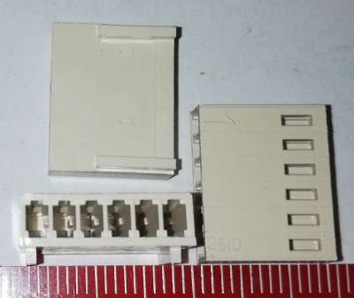 není skladem - MOLEX HU06 tělísko 6pin.. balení 88ks za 90Kč