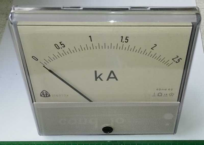 MP120 - METRA, stupnice2,5kA, bez bočníku, citl. 60mV 6 ohm