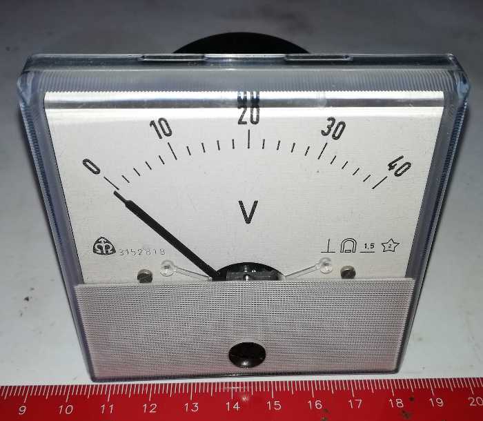 MP80 - METRA, stupnice 40V + úchytky