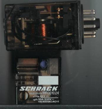 MR301024 - 24Vss  - relé SCHRACK, z demontáže