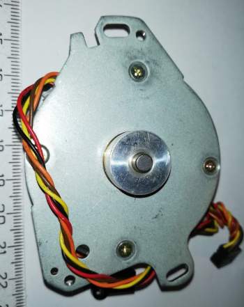 motor MITSHUBISHI MSJE200A31 U288Y030H02 12Vdc.. použitý / used   .. cena na dotaz / price on request