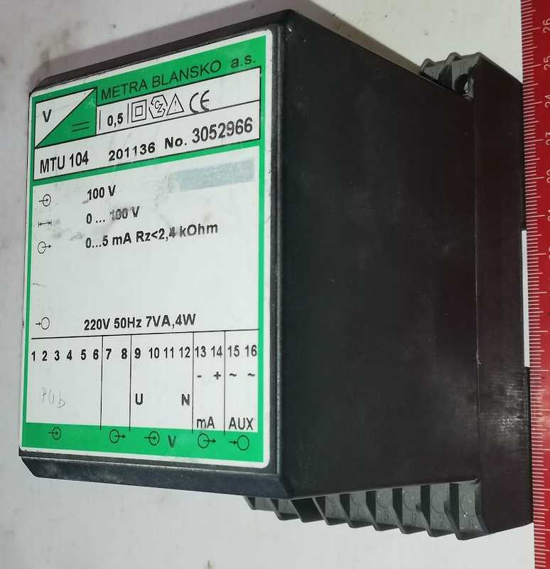 převodník MTU104 METRA 0..100V /  0..5mA, 220V 50Hz, .. použitý / used   .. cena na dotaz / price on request