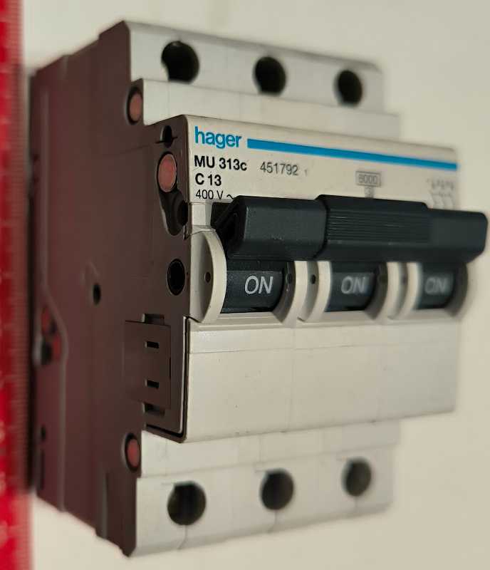 MU313c - HAGER CIRCUIT BREAKER C13 451792