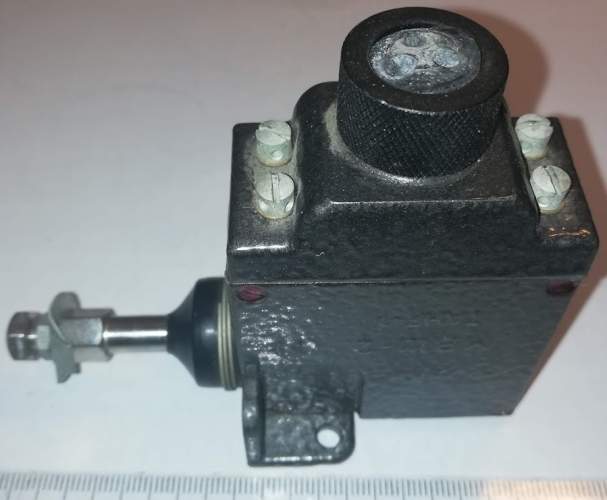 MVŠ-2 TAHF-1 koncový spínač, CCCP  .. cena na dotaz / price on request