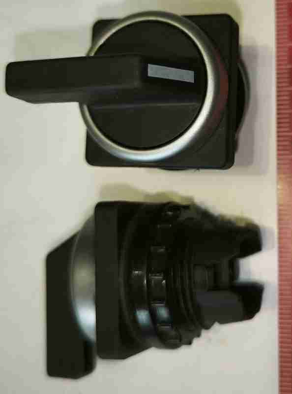 MWH1V Selector Switches 2 Position RMQ22 Klockner Moeller Eaton