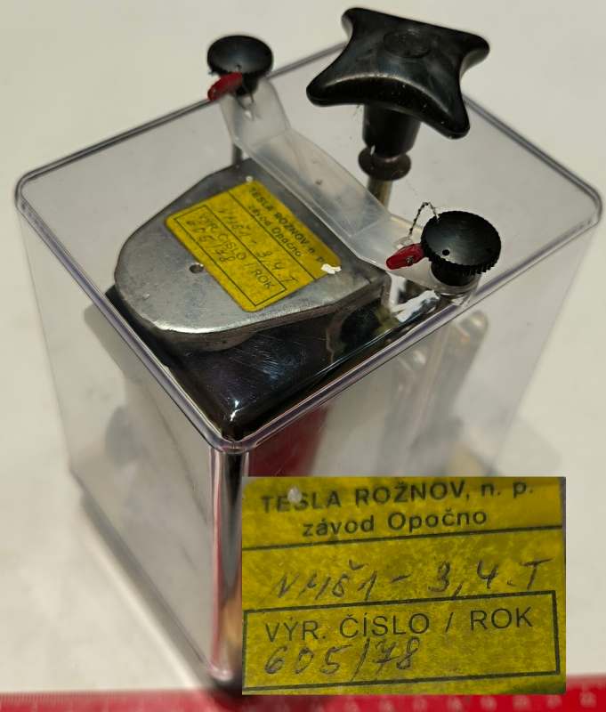 dražní relé NMŠ1-3,4T , r.v. 1978  .. cena na dotaz / price on request