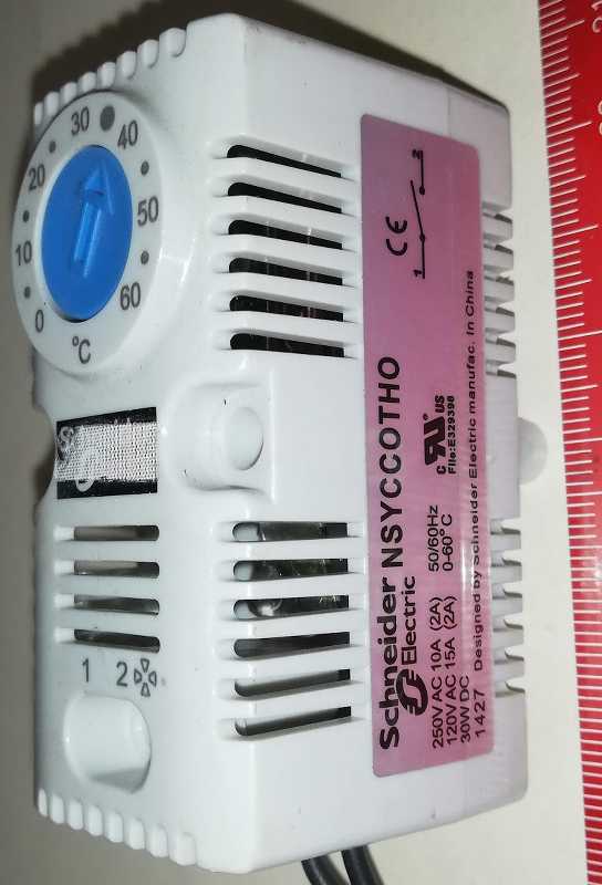 NSYCCOTHO TERMOSTAT, 0...60°C, ZAPÍNACÍ K. PRO VENTILÁTOR  .. použitý / used