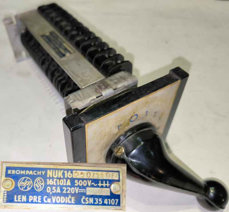 NUK16-220/1106 -  přepínač 500V 16A 50Hz  , starší  .. cena na dotaz / price on request