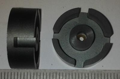 P18x14 N48 Al=100 , hrníčkové jádro .. balení 5 párů za 100Kč