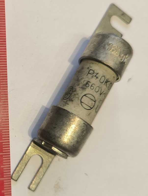 pojistka P40K06 U33 660Vstr ZSE 20A   .. cena na dotaz / price on request