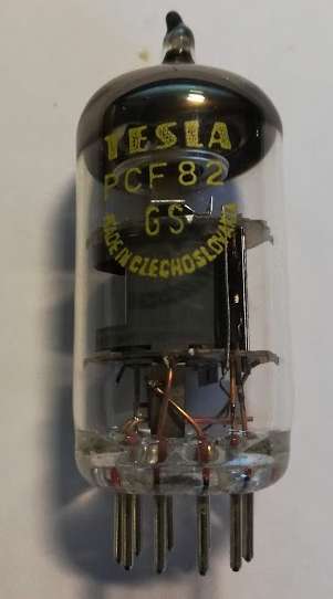 PCF82 - elektronka TESLA