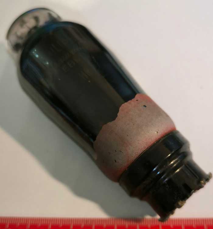 elektronka Philips . nelze přečíst typ EBL1? .. na okrasu  .. cena na dotaz / price on request