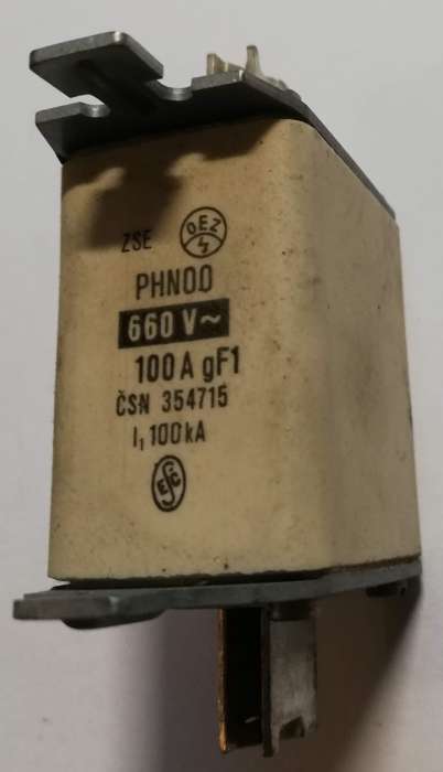 není skladem - pojistka PHN00 - 100A