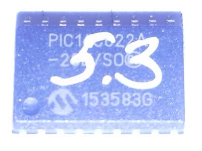 PIC16C622A-20E/SO - EPROM-Based 8-Bit CMOS Microcontroller, s programem .. cena na dotaz / price on request