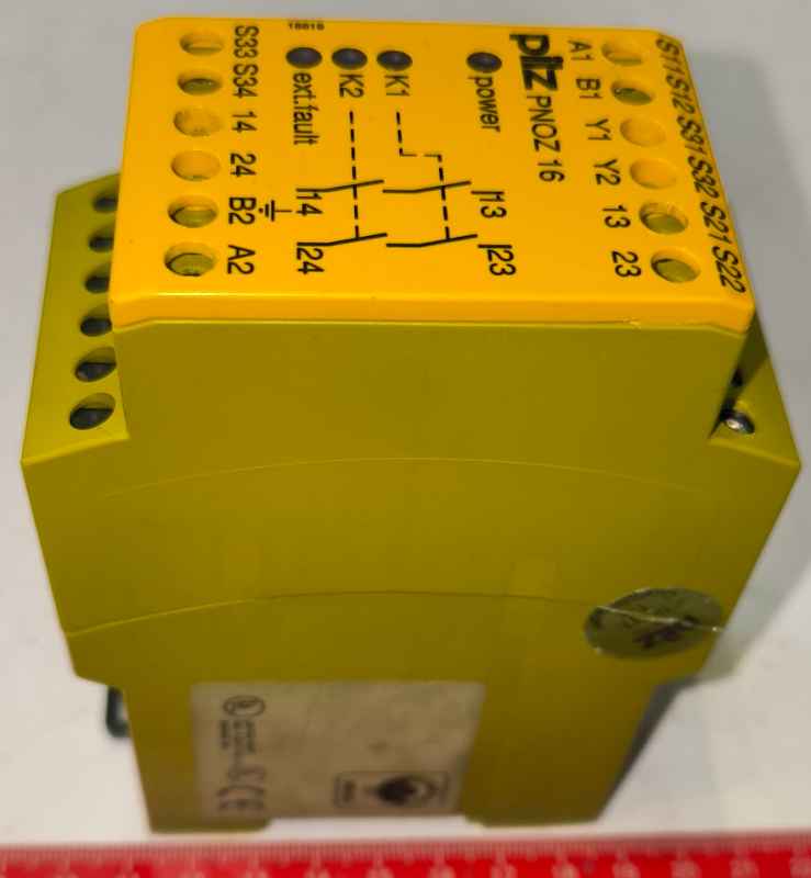 PILZ 774066 PNOZ 16 230VAC 24VDC 2n/o .. použitý / used.. cena na dotaz / price on request