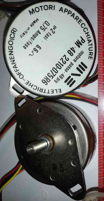 motorek PM482210-075R6