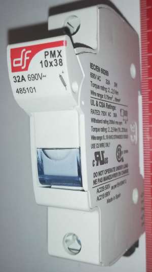 držák pojistek PMX10x38 na DIN, 32A 10x38