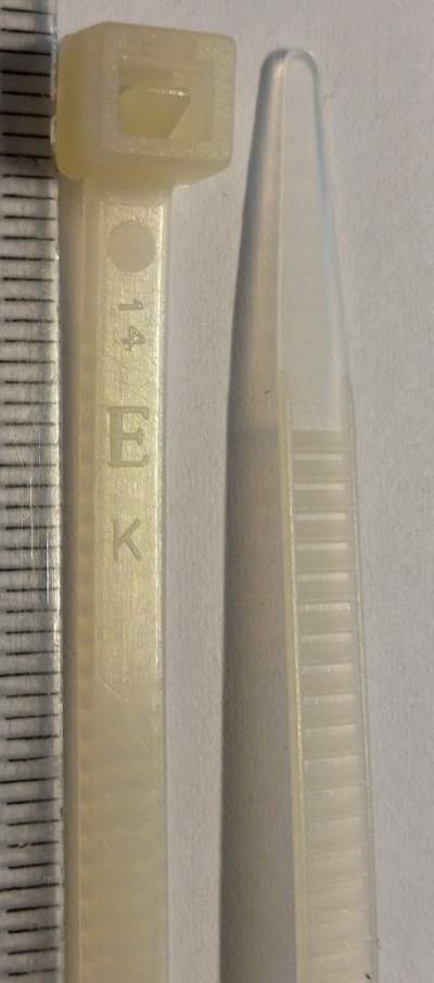 není skladem - vázací páska LPR3021-N bílá, délka 115mm, šířka 4,7mm .. balení 200ks za 80Kč