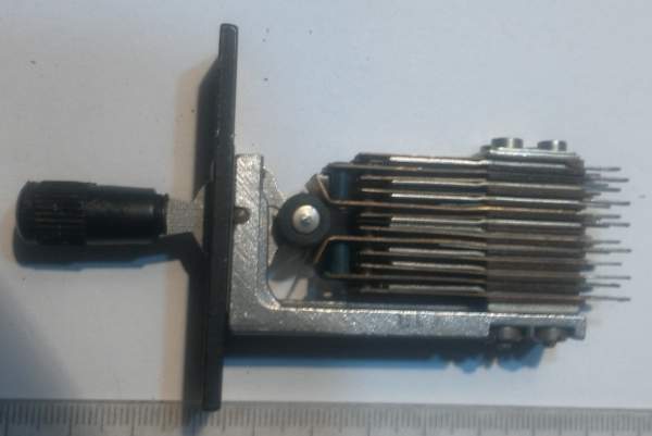 dvoustranné tlačítko FE210 D1.1 .. cena na dotaz / price on request