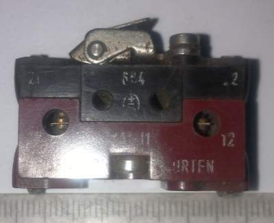 mikrospínač, neupřeněný typ  .. cena na dotaz / price on request