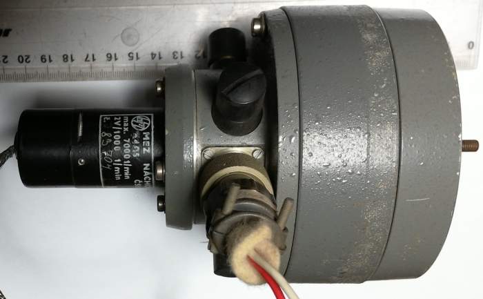 tachogenerator MEZ, starší  .. cena na dotaz / price on request