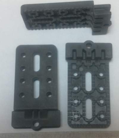 plastová podložka .. balení 4ks za 80Kč