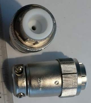 souosý konektor (bez středního pinu)