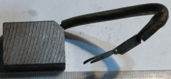 úhlik,MG465,  32x25x10